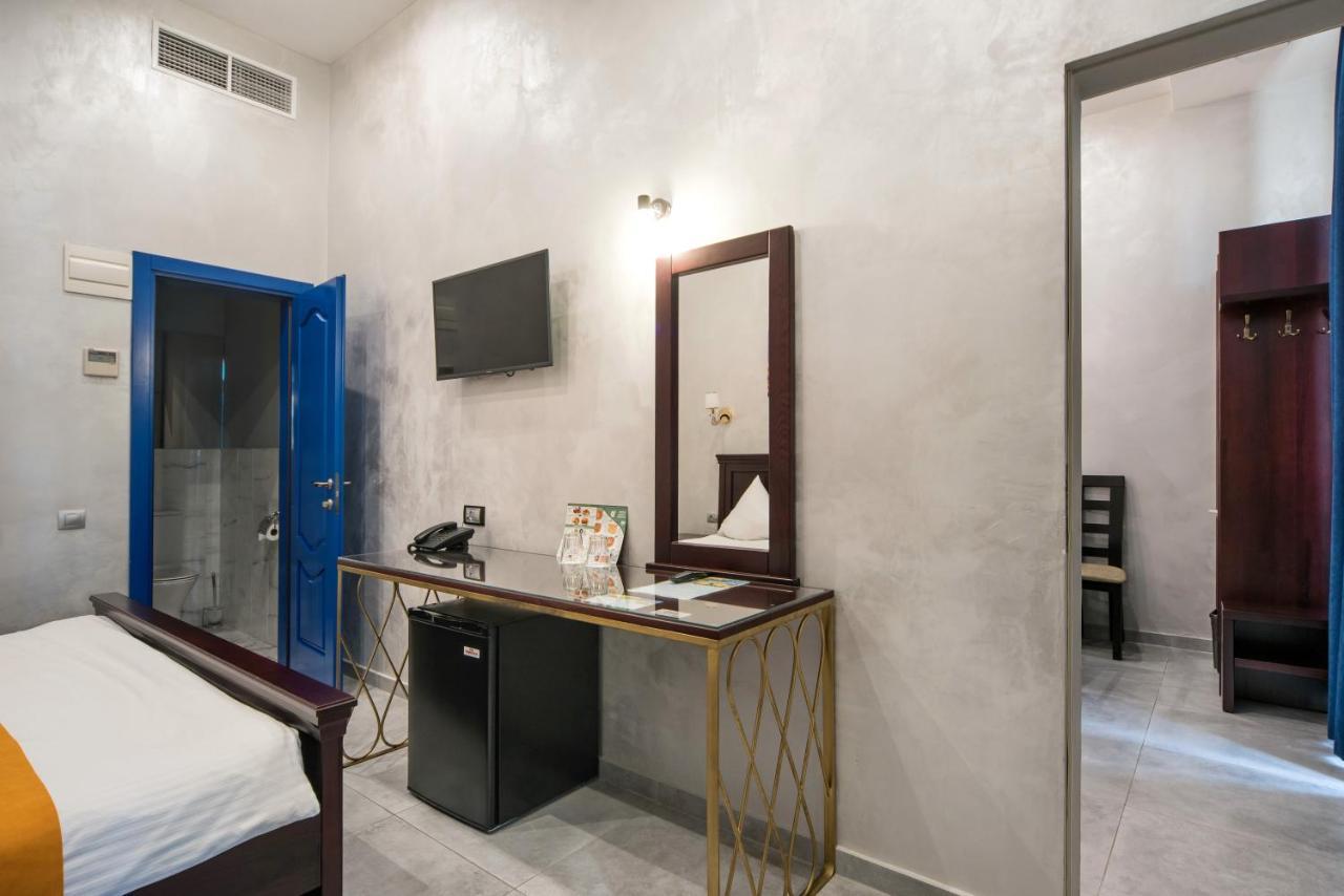 Gaudi Stylish Hotel Odessa Ngoại thất bức ảnh
