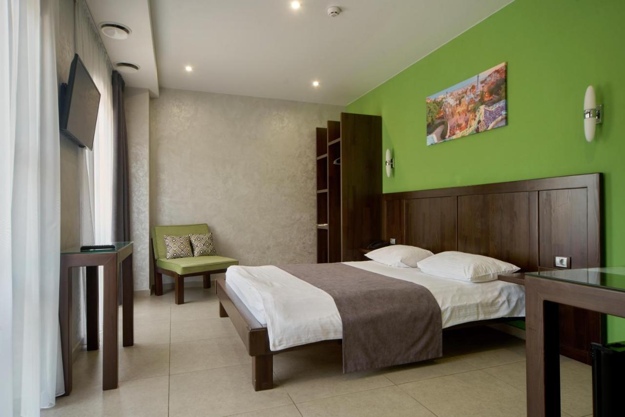 Gaudi Stylish Hotel Odessa Ngoại thất bức ảnh
