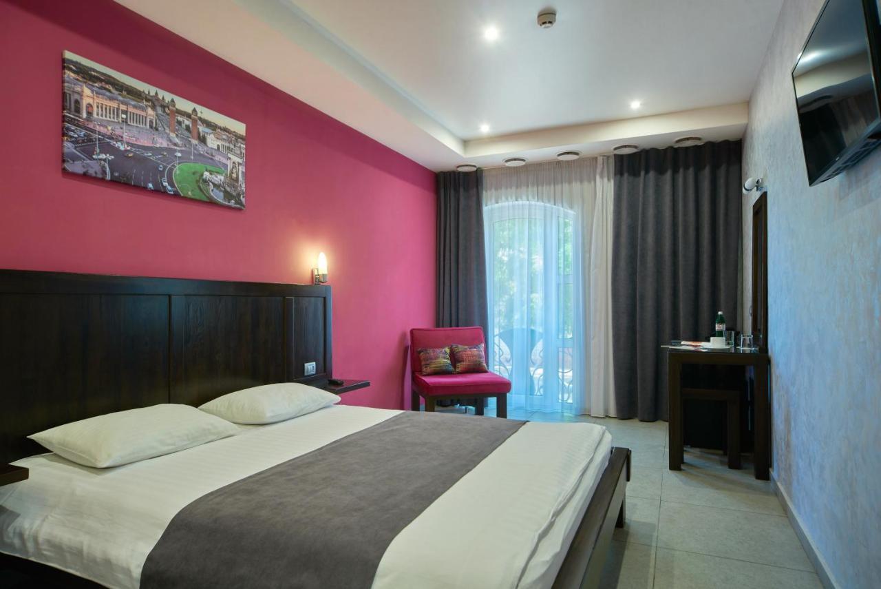 Gaudi Stylish Hotel Odessa Ngoại thất bức ảnh